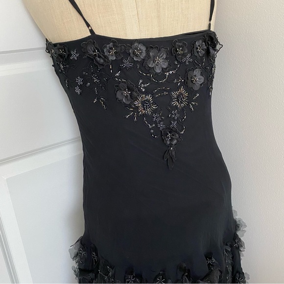 Sue Wong size 12 black floral embroidered appliqué detail dress - Picture 7 of 7